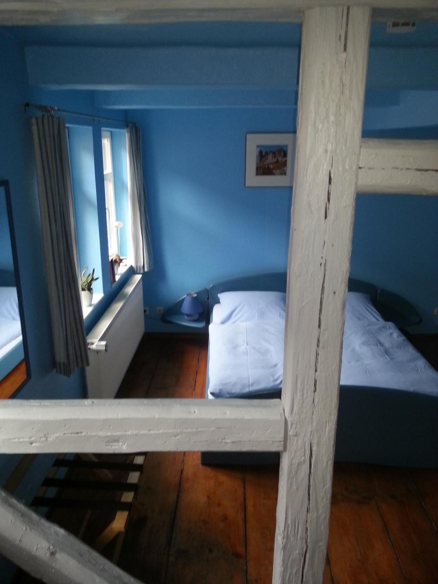 Fachwerkhotel - Ferienhaeuser Vorhof Zur Hoelle Quedlinburg Dış mekan fotoğraf